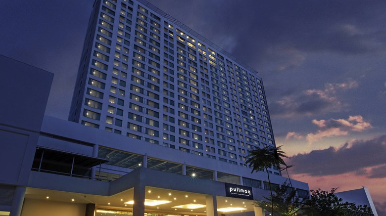 Pullman Kuching – 5 Bintang – (Perak) – Islamic Tourism Centre of ...