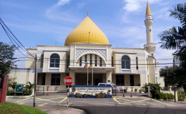 Masjid Jamek Sultan Abdul Aziz Shah, Petaling Jaya